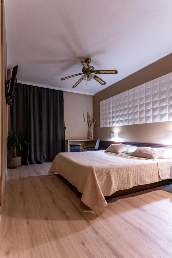 Villa Maimare Biograd Na Moru Exterior photo