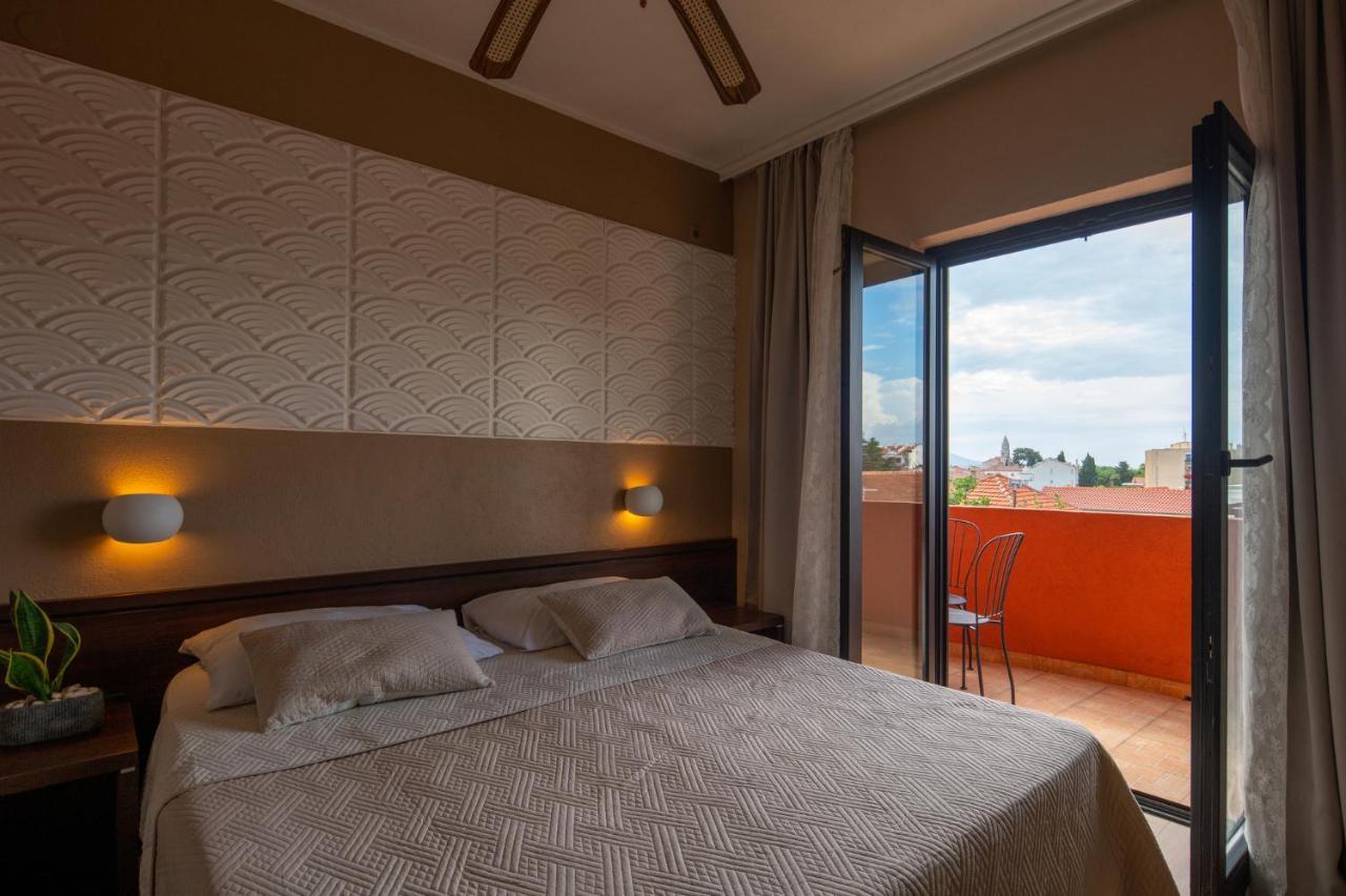 Villa Maimare Biograd Na Moru Exterior photo